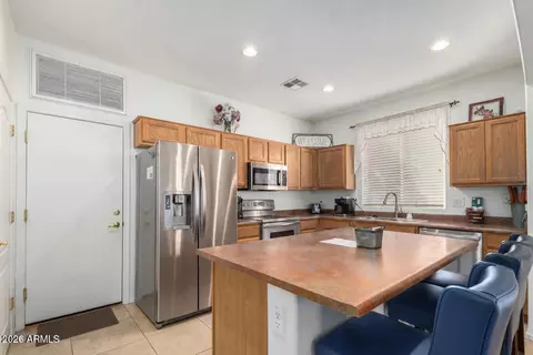 Kitchen - 3959 E Pollack St, Phoenix, AZ 85042 photo 1 of 1