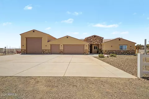 24039 W Cavedale Dr, Wittmann, AZ 85361