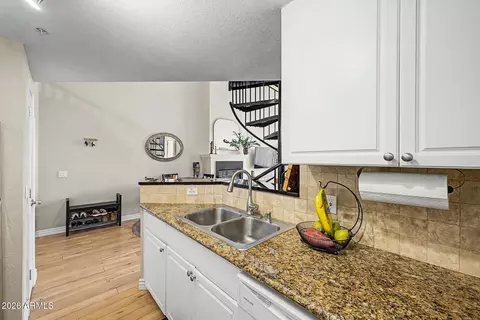 Kitchen - 1701 E Colter St #490, Phoenix, AZ 85016 photo 3 of 3