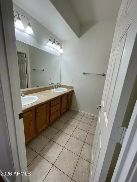 Bath - 1445 E Broadway Rd #120, Tempe, AZ 85282 photo 2 of 4