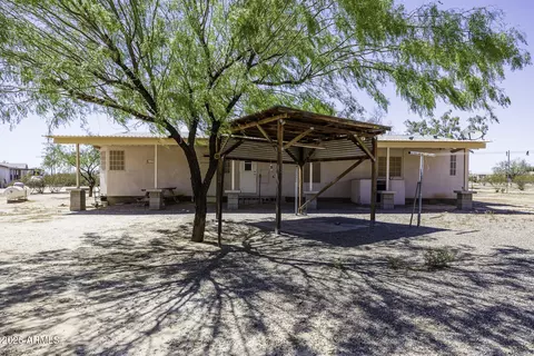 15761 W Hopi Dr, Casa Grande, AZ 85122