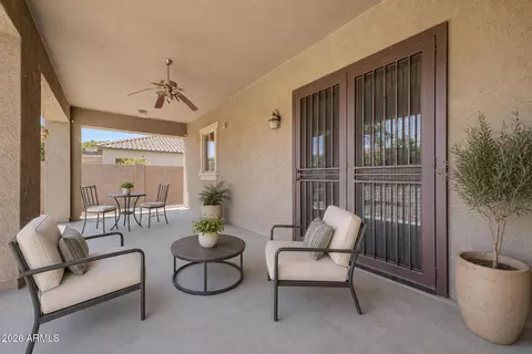 Exterior - 3163 E Oriole Dr, Gilbert, AZ 85297 photo 5 of 8
