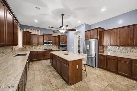 Kitchen - 3163 E Oriole Dr, Gilbert, AZ 85297 photo 3 of 3