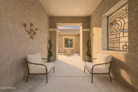 Exterior - 3163 E Oriole Dr, Gilbert, AZ 85297 photo 2 of 8