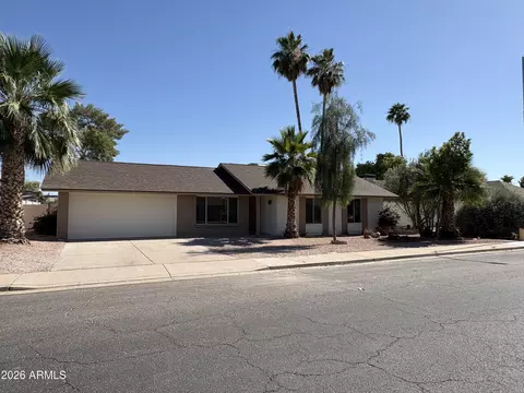 1521 W Nopal Ave, Mesa, AZ 85202
