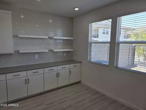 Entry Way - 9750 S 12th St S, Phoenix, AZ 85042 photo 2 of 4