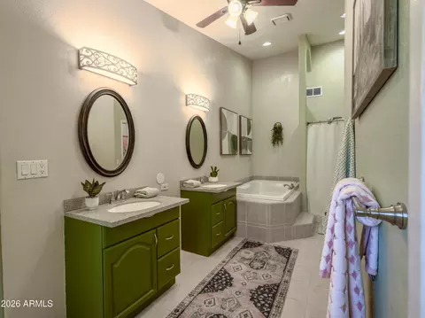 Bath - 1224 N Acacia Rd, Apache Junction, AZ 85119 photo 2 of 6