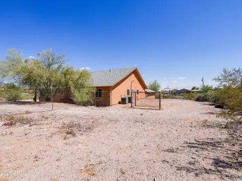 Exterior - 1224 N Acacia Rd, Apache Junction, AZ 85119 photo 6 of 10
