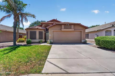 1779 Erie St, Gilbert, AZ 85295