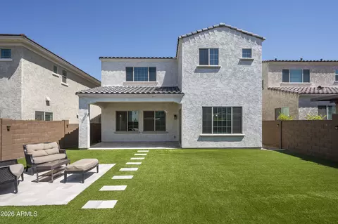 Exterior - 3511 E Crest Ln, Phoenix, AZ 85050 photo 3 of 8