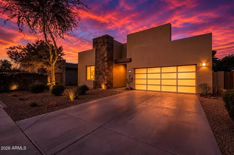 7147 S Fawn Ave, Gilbert, AZ 85298
