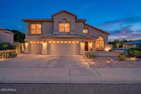 1054 E Golden Ct, Chandler, AZ 85225