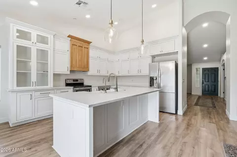 937 S San Joaquin Ct, Gilbert, AZ 85296