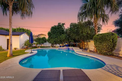 Exterior - 3445 E Oregon Ave, Phoenix, AZ 85018 photo 9 of 11