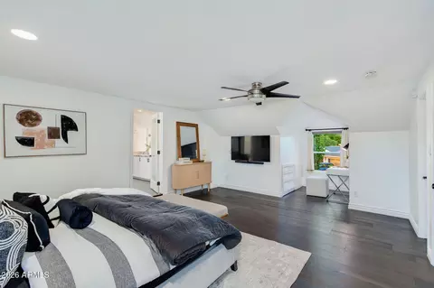 Bedroom - 3445 E Oregon Ave, Phoenix, AZ 85018 photo 2 of 2