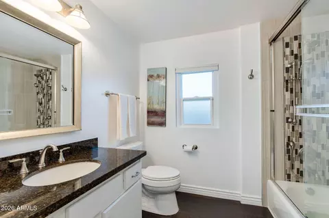 Bath - 3445 E Oregon Ave, Phoenix, AZ 85018 photo 3 of 3