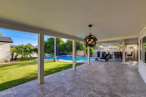 Exterior - 3445 E Oregon Ave, Phoenix, AZ 85018 photo 5 of 11