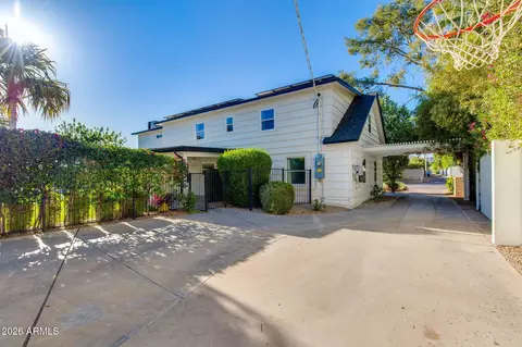 Exterior - 3445 E Oregon Ave, Phoenix, AZ 85018 photo 3 of 11