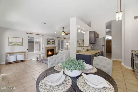 Dining - 12823 S 45th St, Phoenix, AZ 85044 photo 1 of 3