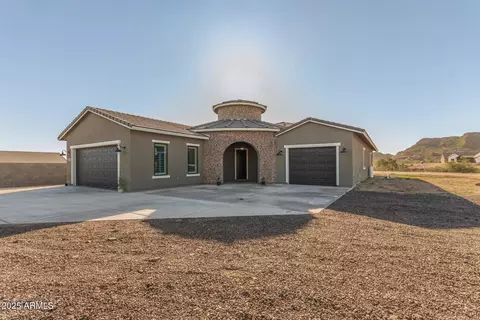 27482 N Freedom St, Queen Creek, AZ 85143