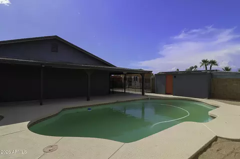 Exterior - 4722 E Chambers St, Phoenix, AZ 85040 photo 7 of 10