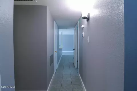 Entry Way - 4722 E Chambers St, Phoenix, AZ 85040 photo 1 of 1