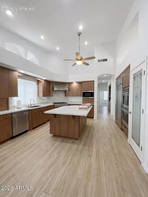 665 E Constitution Dr, Gilbert, AZ 85296 photo 7