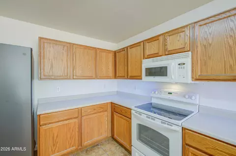 Kitchen - 1900 W 19th Ave, Apache Junction, AZ 85120 photo 6 of 7