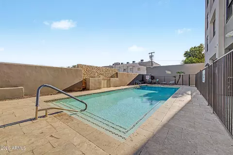 Exterior - 535 W Thomas Rd #513, Phoenix, AZ 85013 photo 1 of 2