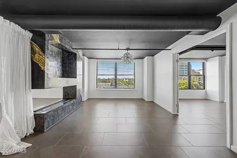 Living - 535 W Thomas Rd #513, Phoenix, AZ 85013 photo 2 of 10