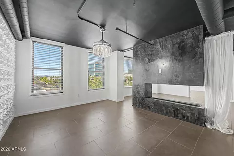 Living - 535 W Thomas Rd #513, Phoenix, AZ 85013 photo 6 of 10