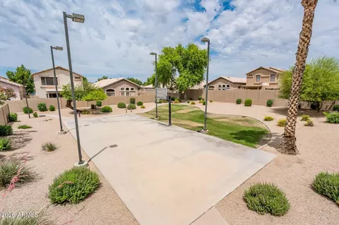 Exterior - 10012 E Capri Ave, Mesa, AZ 85208 photo 13 of 13