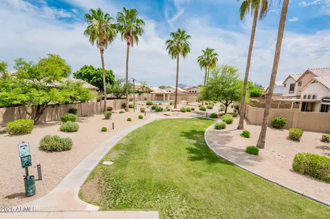 Exterior - 10012 E Capri Ave, Mesa, AZ 85208 photo 12 of 13
