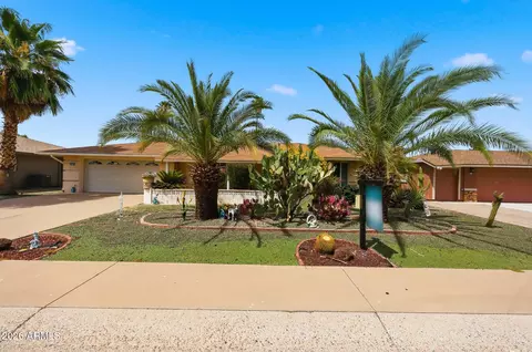 9406 W Raintree Dr, Sun City, AZ 85351