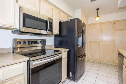 Kitchen - 8169 E Larson Rd, Hereford, AZ 85615 photo 4 of 4
