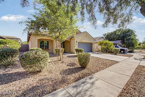 Exterior - 3113 E Chisum Ln, Gilbert, AZ 85297 photo 4 of 10