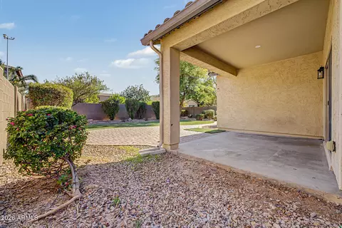 Exterior - 3113 E Chisum Ln, Gilbert, AZ 85297 photo 6 of 10