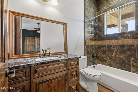 Bath - 53 N La Barge Rd, Apache Junction, AZ 85119 photo 3 of 4