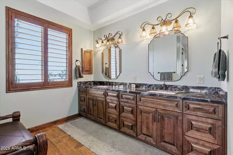 Bath - 53 N La Barge Rd, Apache Junction, AZ 85119 photo 1 of 4