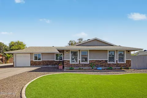 427 W Spur Ave, Gilbert, AZ 85233
