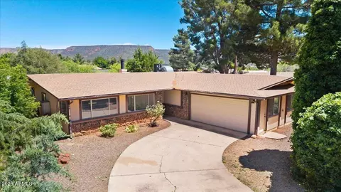 250 N Canyon Diablo Rd, Sedona, AZ 86351