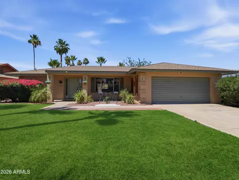 450 E Cascada Rd, Litchfield Park, AZ 85340