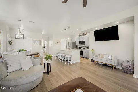 Living - 5450 E Mclellan Rd #241, Mesa, AZ 85205 photo 1 of 4