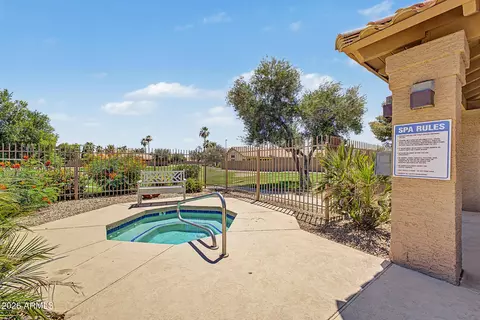 Exterior - 1037 S Scallop Dr, Gilbert, AZ 85233 photo 9 of 9
