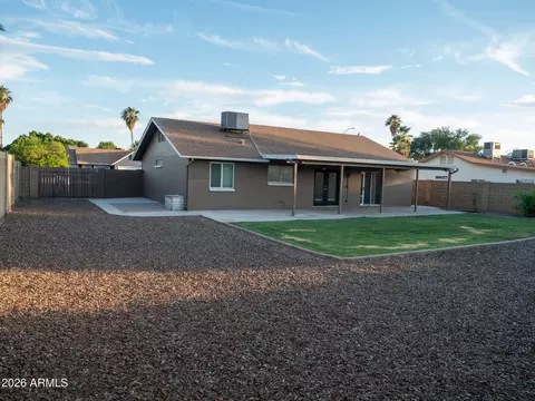 Exterior - 5002 E Fairbrook St, Mesa, AZ 85205 photo 7 of 12