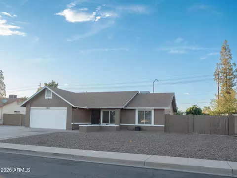Exterior - 5002 E Fairbrook St, Mesa, AZ 85205 photo 2 of 12