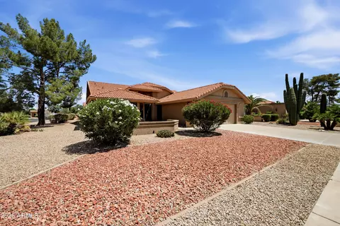 13747 W Villa Ridge Dr, Sun City West, AZ 85375