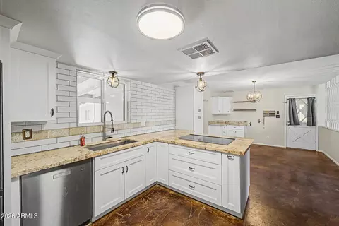 Kitchen - 1247 W Devonshire St, Mesa, AZ 85201 photo 2 of 3