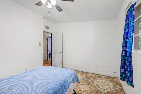 Bedroom - 1019 E Northview Ave, Phoenix, AZ 85020 photo 6 of 7