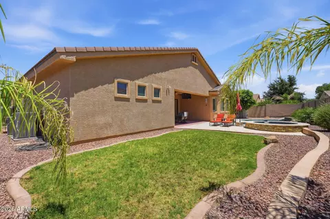Exterior - 11427 E Stanton Cir, Mesa, AZ 85212 photo 9 of 13